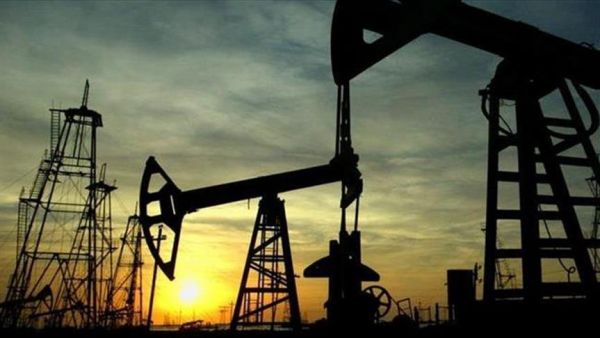 تصدير 500 ألف برميل من النفط الخام لأول مرة منذ ثلاث سنوات