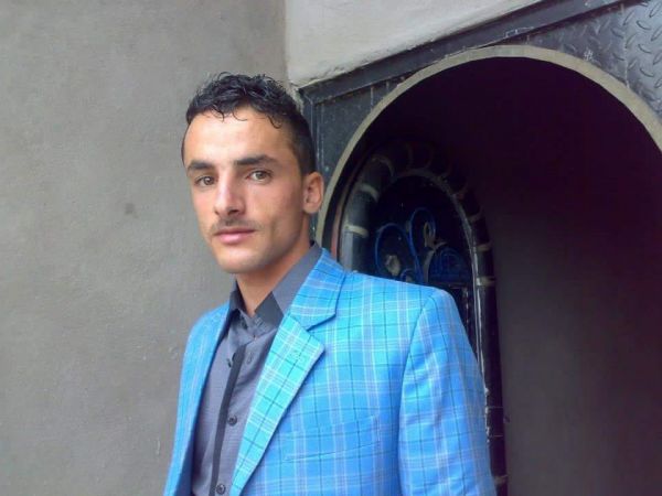 صحفي يكشف كيف استقطب الحوثيون أحد أقاربه ثم قتلوه