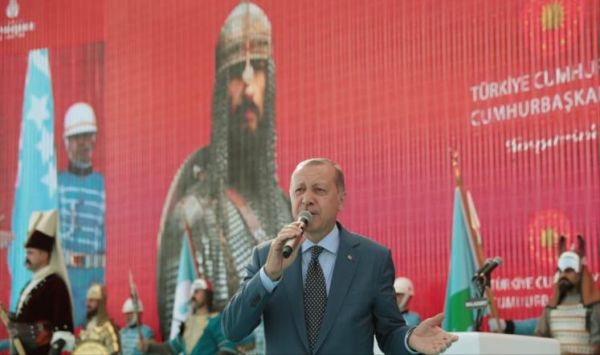 أردوغان: إذا انهارت تركيا فستنهار المنطقة