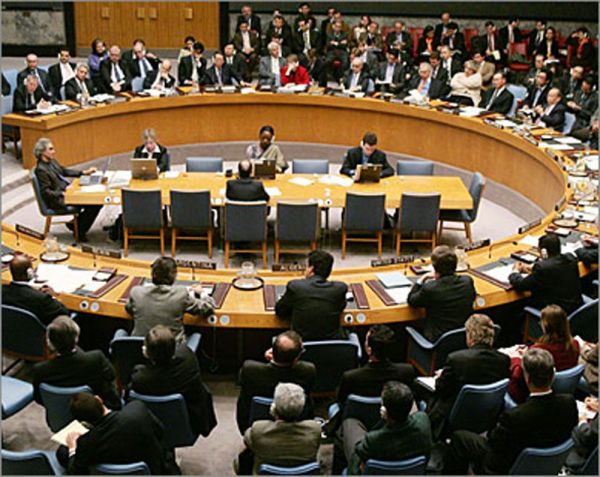 مجلس الأمن يلوح باتخاذ الإجراءات اللازمة بسبب عرقلة الحوثيين للمشاورات
