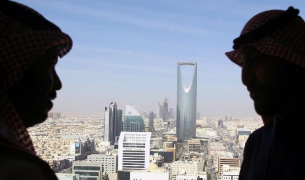 السعودية.. هل فشلت خطة التوطين بقطاع التجزئة؟