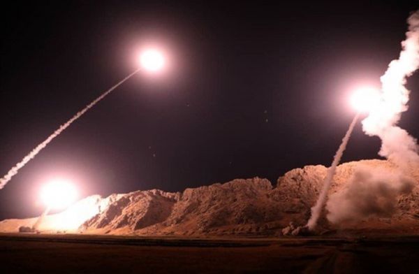 إيران تعلن قصف مواقع بسوريا ردا على هجوم الأحواز