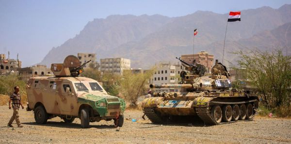 مقتل قياديين حوثيين في مواجهات مع الجيش غربي تعز