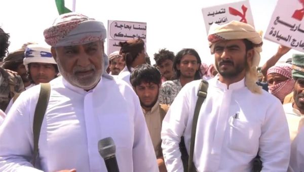 مسؤول يمني سابق يحذر من التمدد النفطي السعودي ببلاده