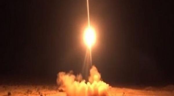 التحالف يعلن اعتراض صاروخ باليستي أطلقه الحوثيون باتجاه نجران
