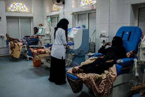 أطباء بلا حدود : تفاقم الظروف المعيشية للسكان في اليمن وتدني الرعاية الصحية