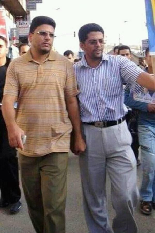 مليشيا الحوثي تواصل اعتقال الزميلين عادل عبد المغني وأشرف الريفي