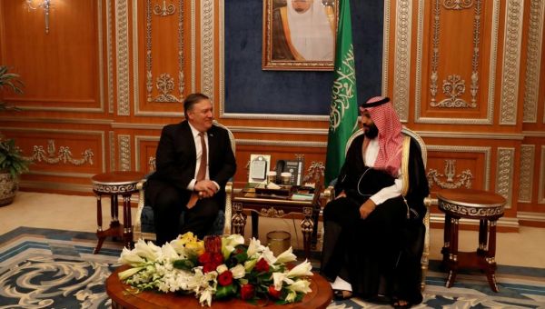 بومبيو يحذر السعوديين: أعلنوا الحقائق فالوقت ليس في صالحكم