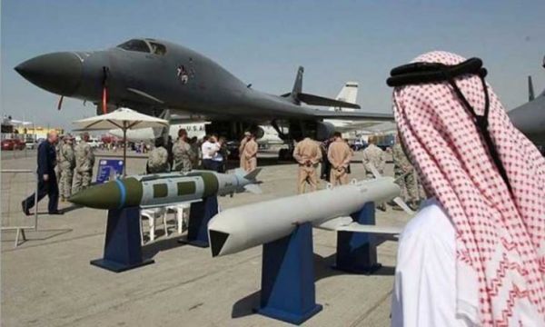 إندبندنت تطالب بتعليق توريد الأسلحة البريطانية إلى السعودية بسبب حرب اليمن