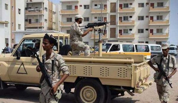 مقتل وإصابة ستة أشخاص إثر اشتباكات بين قوات أمنية ومسلحين في عدن