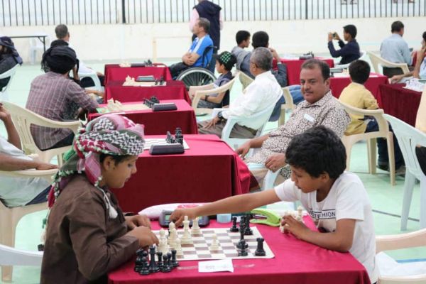 انطلاق منافسات بطولة المحبة والسلام للشطرنج بالمهرة بمشاركة عربية