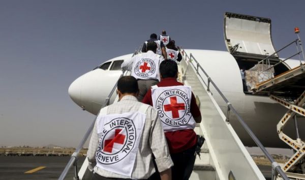 الصليب الأحمر تعلن استعدادها للعب دور في تبادل الأسرى باليمن