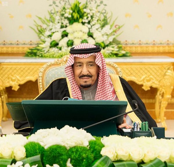 العاهل السعودي يؤكد حرص التحالف على التوصل لحل سياسي في اليمن