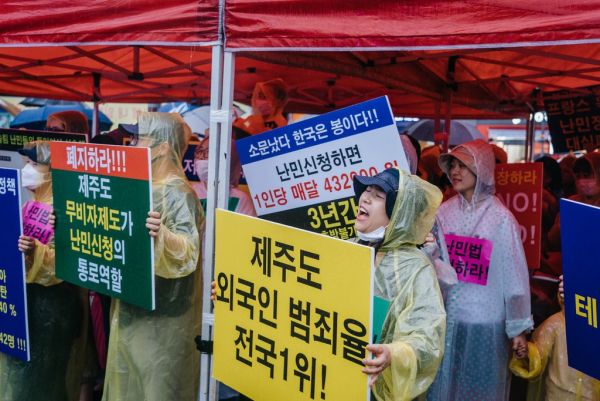 كوريا الحنوبية تمنح يمنيين اثنين حق اللجوء من أصل 480