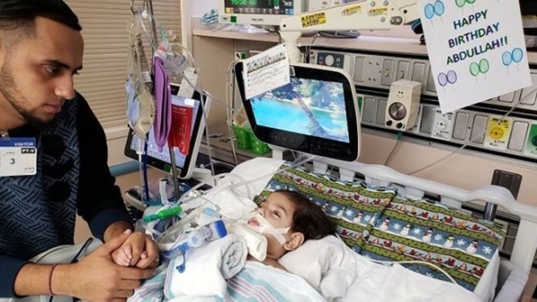 وفاة الطفل اليمني عبدالله حسن بعد نضال أمه لرؤيته بالولايات المتحدة