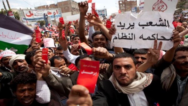ثوار فبراير خارج اليمن.. أمل بالعودة واستكمال النضال