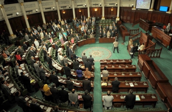 بوتفليقة يبدأ حملته الرئاسية باستعراض إنجازاته أمام البرلمان