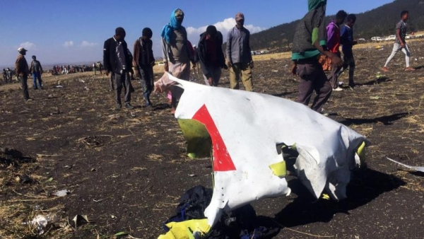 العثور على الصندوق الأسود للطائرة الإثيوبية وشركات طيران توقف بوينغ 737