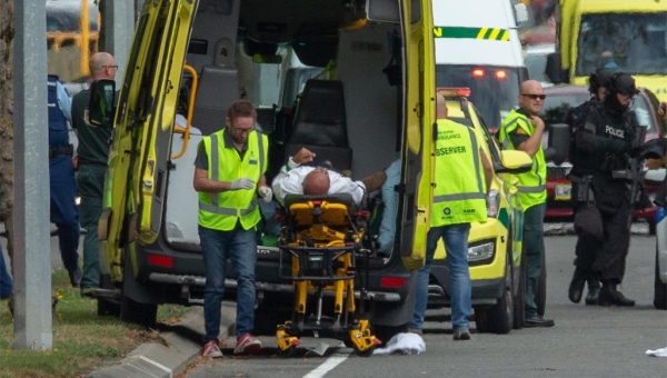 العالم يندد بمذبحة مسجدي نيوزيلندا.. إرهاب أم جريمة؟