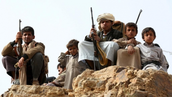 تجنيد الأطفال وتورط بريطانيا بحرب اليمن.. ضجة بلندن والأمم المتحدة تحقق