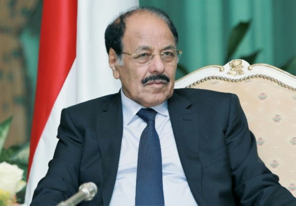 الأحمر: الحوثيون لم يقدموا شيئاً في اتفاق الحديدة سوى حفر الخنادق