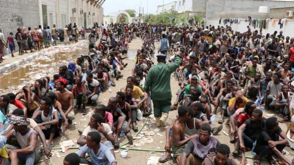 الهجرة الدولية تسعى لإطلاق سراح آلاف المهاجرين المحتجزين في اليمن