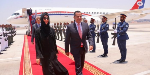 انخفاض مستوى التمثيل في إستقبال رئيس الحكومة اليمنية يثير غضب اليمنيين