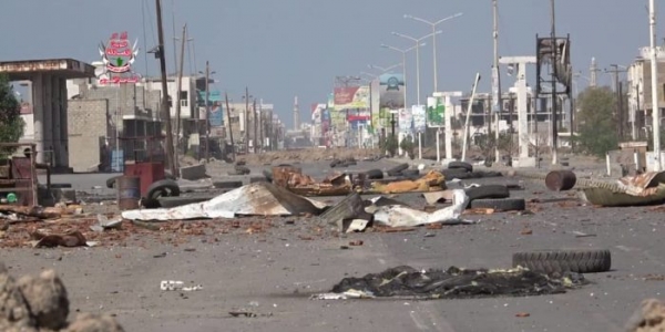 الحديدة.. مقتل مواطن وإصابة 4 آخرين في قصف للحوثيين