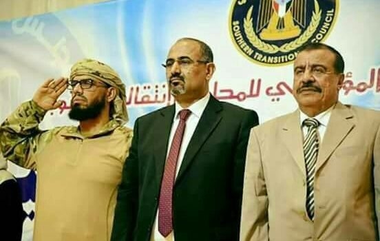مسؤول يمني يتهم وكيل محافظة سقطرى بالتحريض على الحكومة الشرعية