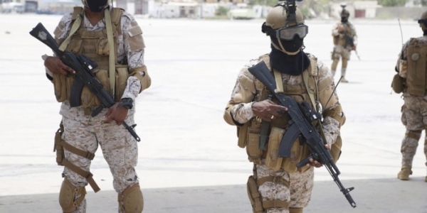 الإمارات تسلم مقر عملياتها في المخا للقوات السعودية