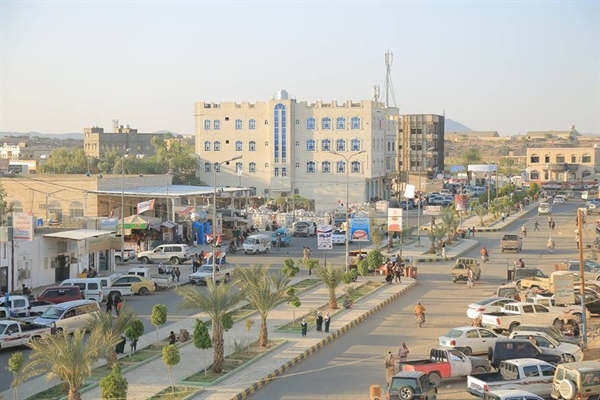 قصف حوثي بالكاتيوشا يستهدف حي سكني في مأرب.