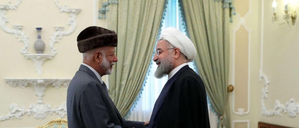 وزير الخارجية العماني يبحث في إيران سلامة الملاحة الدولية بمضيق هرمز