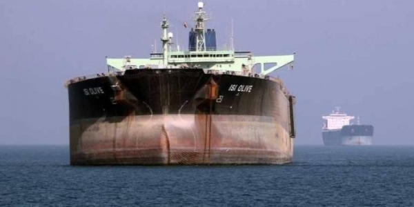 صادرات إيران من النفط تهبط في يوليو بفعل العقوبات وتنامي التوترات