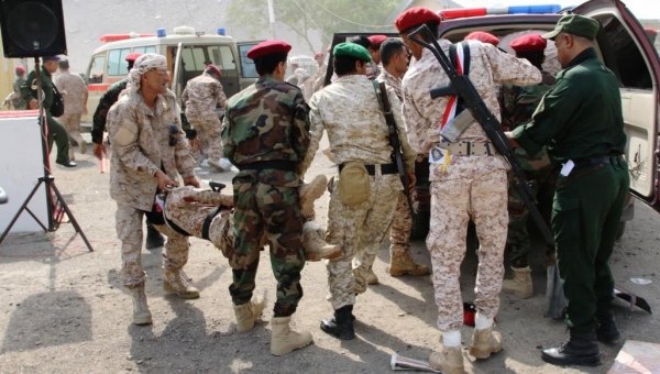بعد استهداف الحزام الأمني بعدن.. الحوثي يتوعد حلفاء الإمارات
