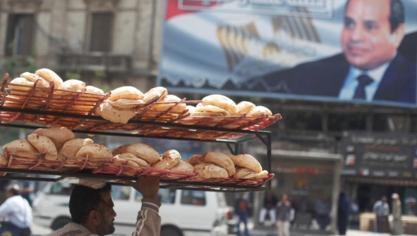 استجابة لصندوق النقد.. مصر ترفع دعم الغذاء والخبز عن 8 ملايين مواطن