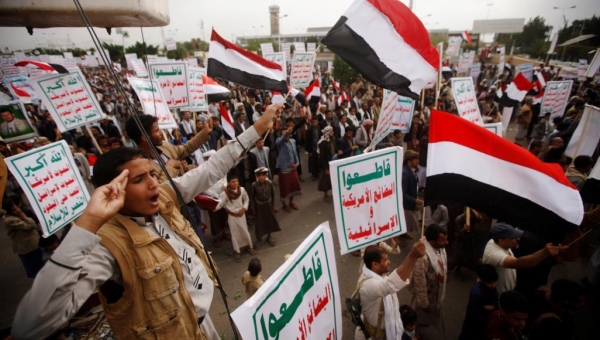 هآرتس: فشل الحملة السعودية باليمن خبر سيئ لإسرائيل