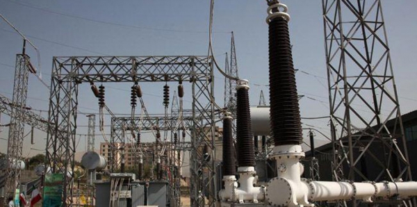 مدير كهرباء عدن يبدأ جدولة ساعات التشغيل مع اقتراب نفاد الوقود