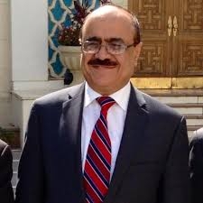 السفير العمراني: الانفصال خيانة لنضال اليمنيين ويلزم مواجهته