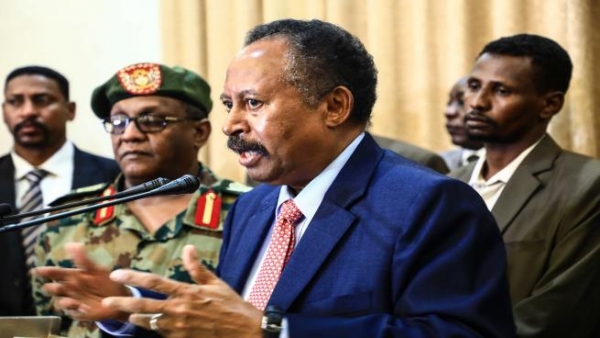 الحكومة السودانية تؤدي اليمين الدستورية واجتماع بين 