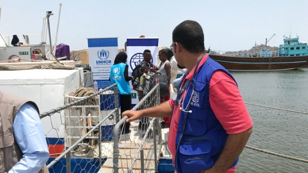 الهجرة الدولية تجلي 140 لاجئا صوماليا إلى بلادهم من اليمن