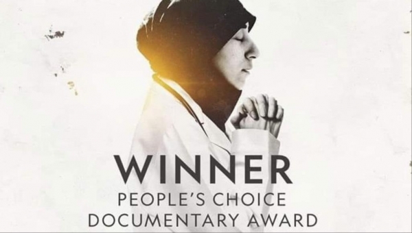 طبيبة تحت الأرض.. فيلم عن معاناة الغوطة يفوز بجائزة مهرجان تورنتو