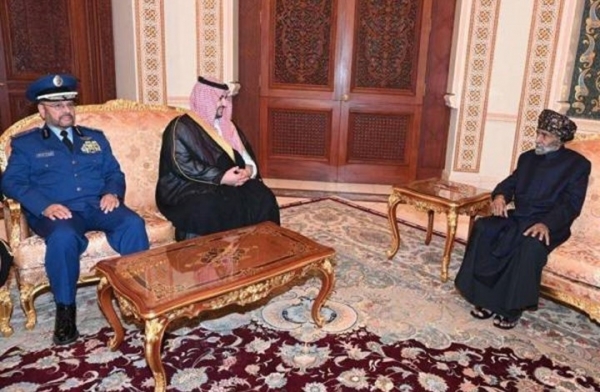 ماذا تحمل زيارة نائب وزير دفاع السعودية لسلطنة عمان؟