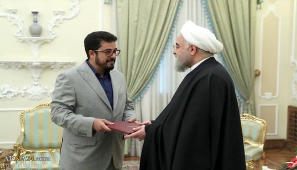 الحكومة تدين إعتراف إيران بالحوثيين وتسليم ممثلهم المقار الدبلوماسية التابعة لليمن