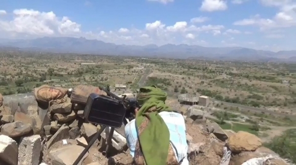 مقتل أحد أفراد المقاومة في مواجهات مع الحوثيين غرب الضالع
