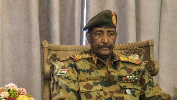السودان.. تجمع المهنيين يستنكر تصريحات البرهان بشأن البشير ودعم السعودية والإمارات