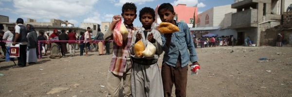 محاربون من المهد إلى اللحد.. حكاية الطفولة في اليمن