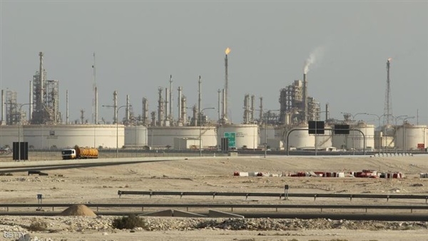 الحكومة تعلن نجاح استئناف إنتاج وتصدير النفط خلال الثلاث السنوات الماضية