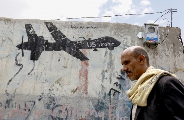 محاولة استهداف قيادي إيراني في اليمن تسلط الضوء على التوسع الإيراني (ترجمة خاصة)