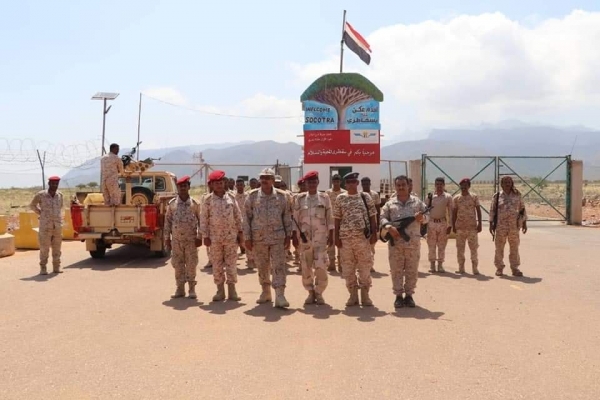 القوات الحكومية تستعيد مطار سقطرى من المتمردين