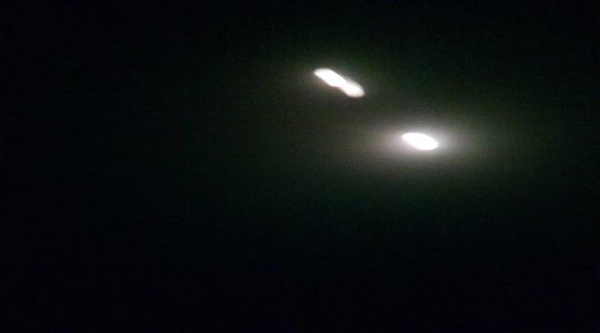 طيران التحالف يلقي بقنابل ضوئية في أجواء سقطرى